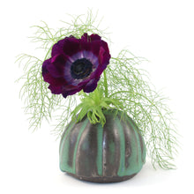 Load image into Gallery viewer, bud vase: lichen